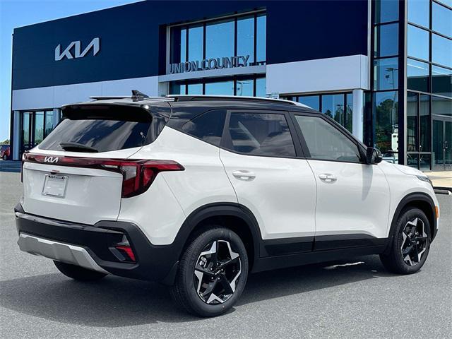 new 2025 Kia Seltos car, priced at $25,858
