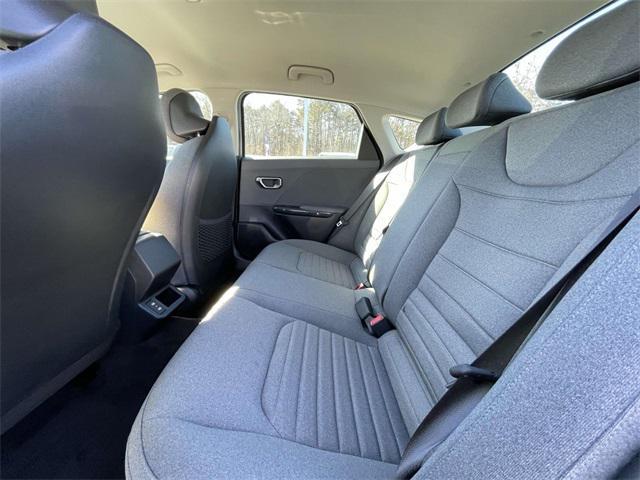 new 2025 Kia K4 car, priced at $23,558