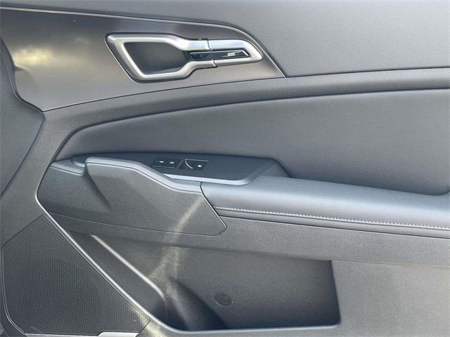 new 2026 Kia Sportage Hybrid car, priced at $35,293