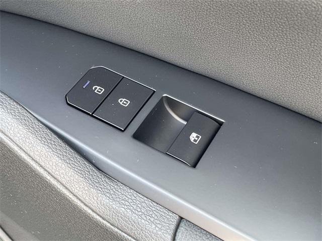 new 2026 Kia Sportage Hybrid car, priced at $35,293