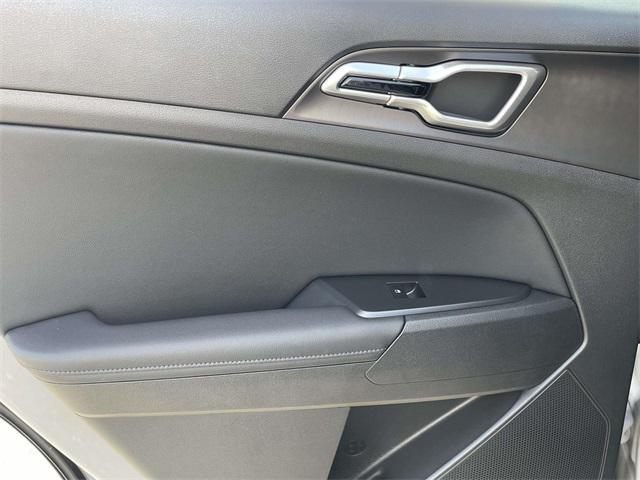 new 2026 Kia Sportage Hybrid car, priced at $35,293