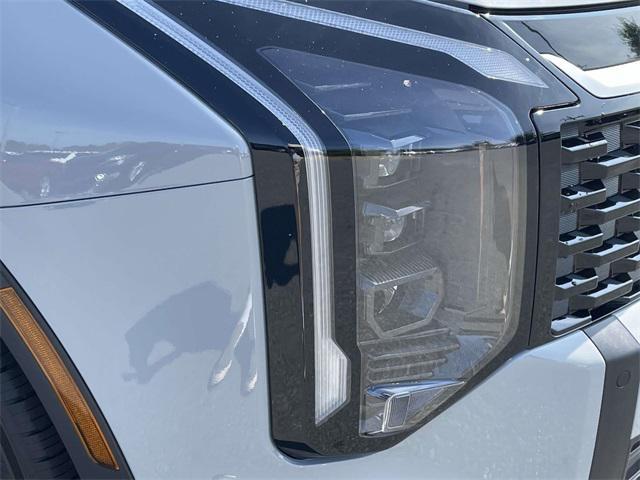 new 2026 Kia Sportage car, priced at $32,021