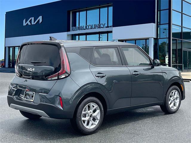 new 2025 Kia Soul car, priced at $23,268