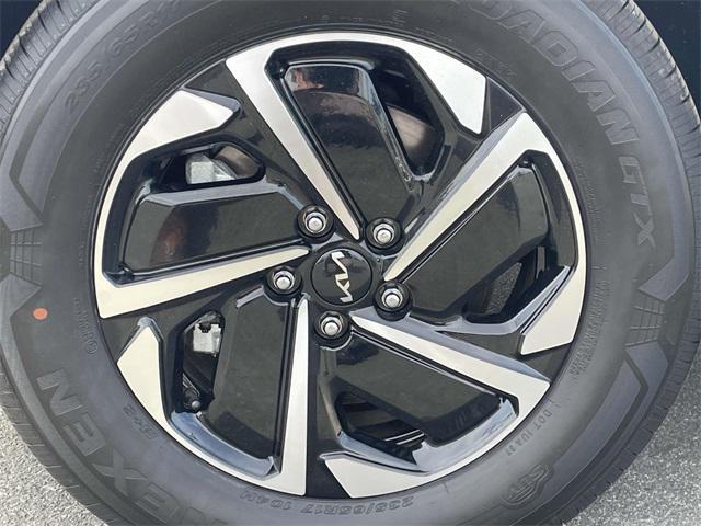 new 2025 Kia Sportage Hybrid car, priced at $28,411