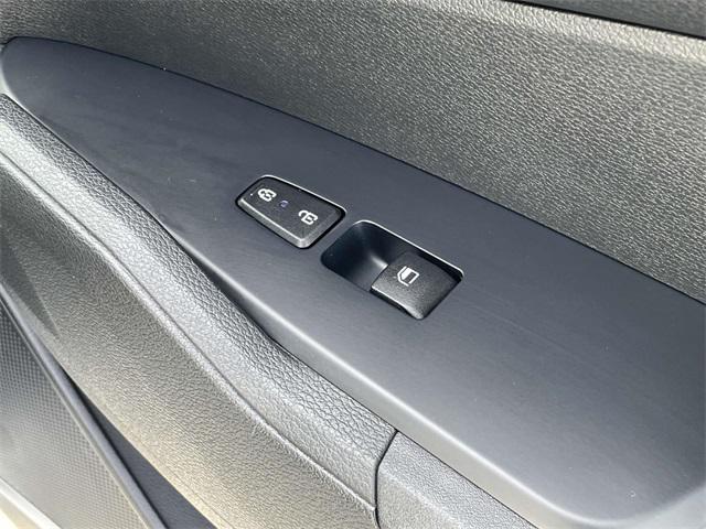 new 2025 Kia Sportage Hybrid car, priced at $28,411