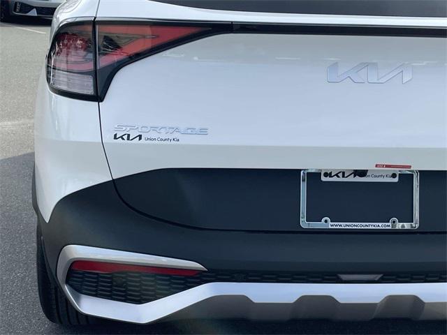 new 2025 Kia Sportage Hybrid car, priced at $28,411