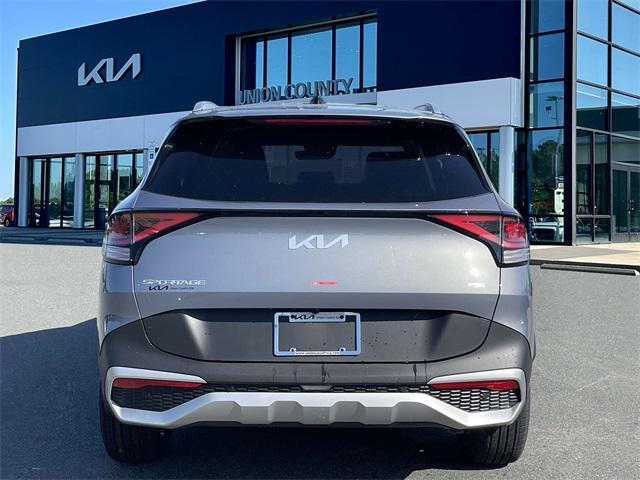 new 2025 Kia Sportage car, priced at $30,948