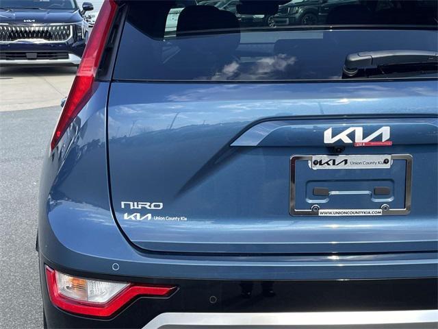 new 2025 Kia Niro car, priced at $31,890