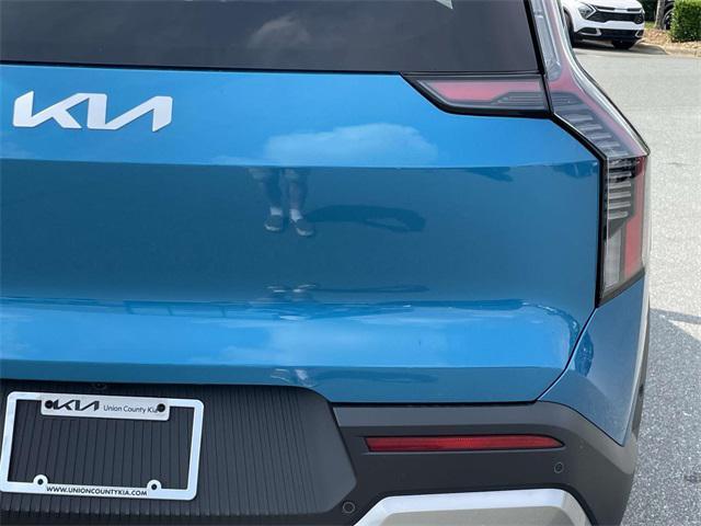 new 2026 Kia EV9 car, priced at $62,340