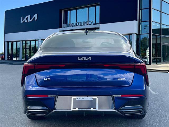 new 2025 Kia K5 car, priced at $27,954