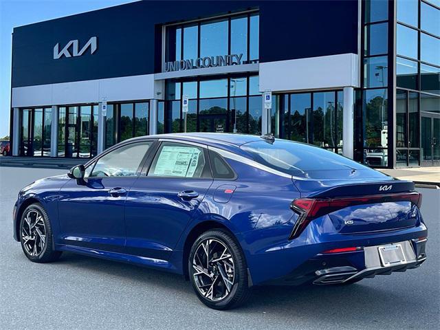 new 2025 Kia K5 car, priced at $27,954