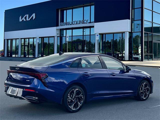 new 2025 Kia K5 car, priced at $27,954