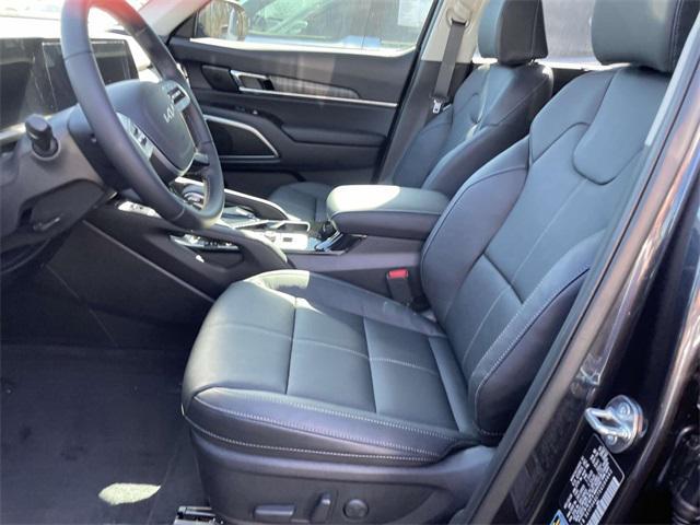 new 2025 Kia Telluride car, priced at $42,293