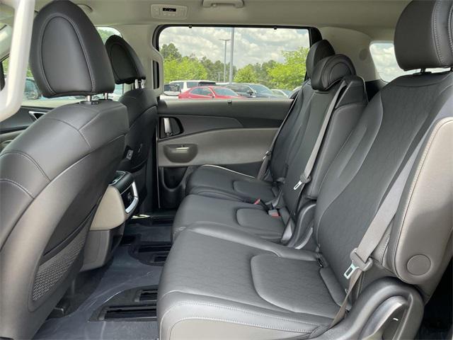 new 2025 Kia Carnival car, priced at $42,479