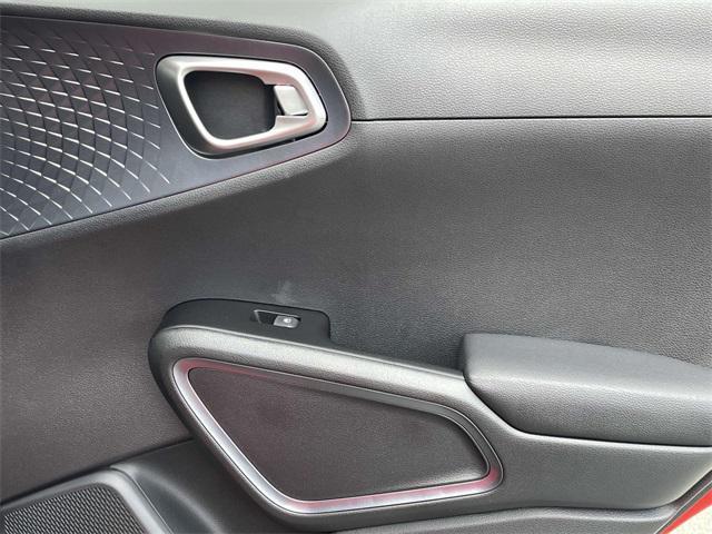 new 2025 Kia Soul car, priced at $25,281