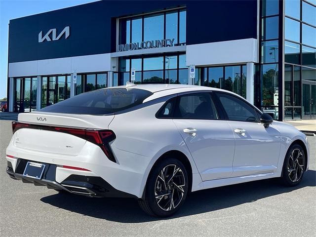 new 2025 Kia K5 car, priced at $27,952