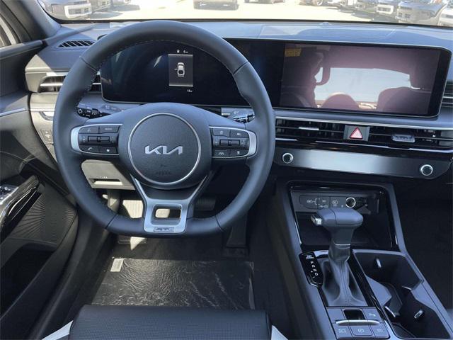 new 2025 Kia K5 car, priced at $27,952