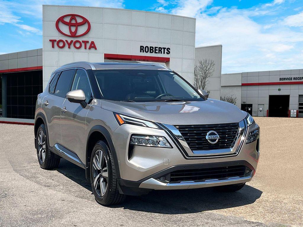 used 2021 Nissan Rogue car, priced at $25,299