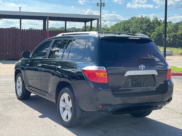used 2010 Toyota Highlander car, priced at $10,523
