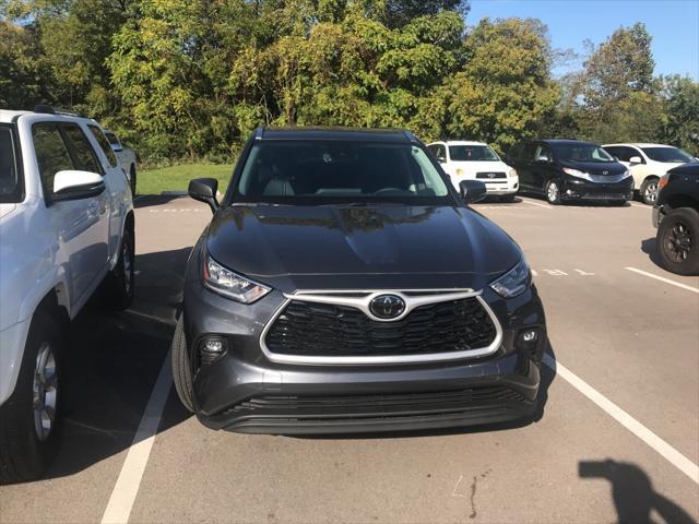 used 2020 Toyota Highlander car, priced at $31,545