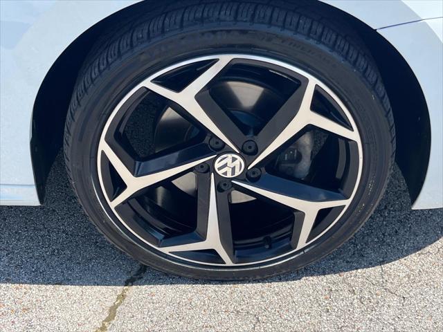 used 2020 Volkswagen Passat car, priced at $15,829