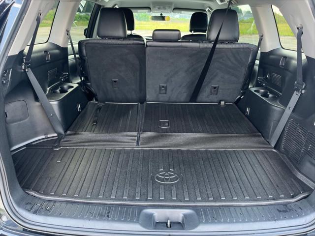 used 2016 Toyota Highlander car, priced at $18,999