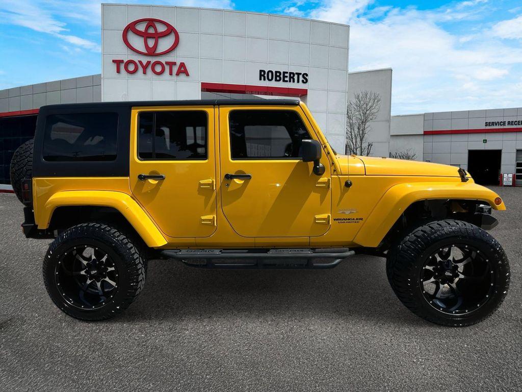 used 2015 Jeep Wrangler Unlimited car, priced at $19,499