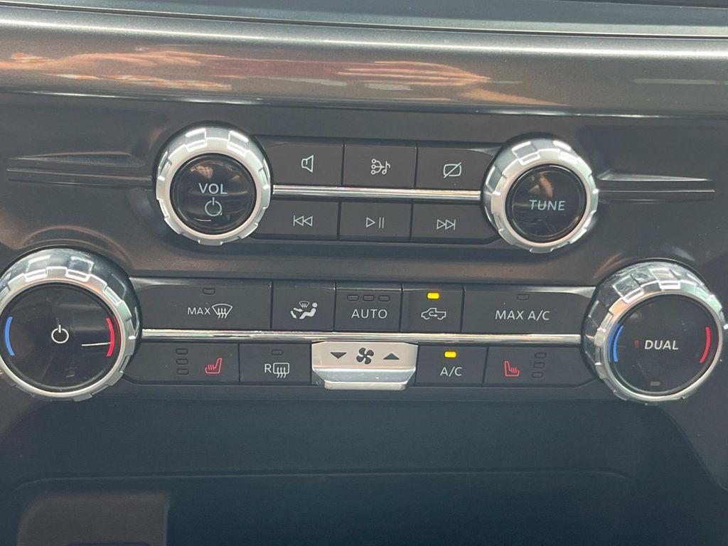 used 2022 Ford F-150 car, priced at $39,299