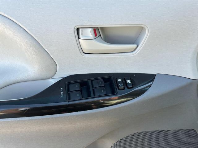 used 2012 Toyota Sienna car