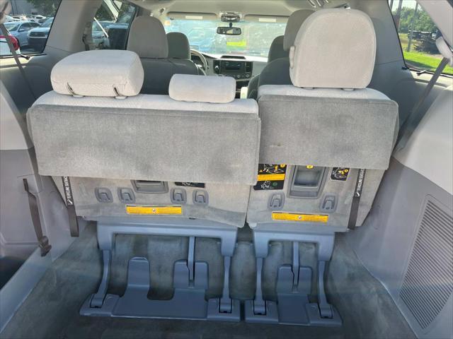 used 2012 Toyota Sienna car