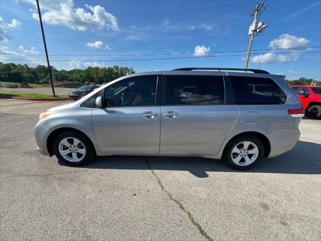 used 2012 Toyota Sienna car