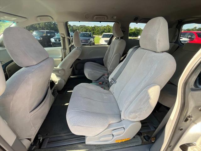 used 2012 Toyota Sienna car
