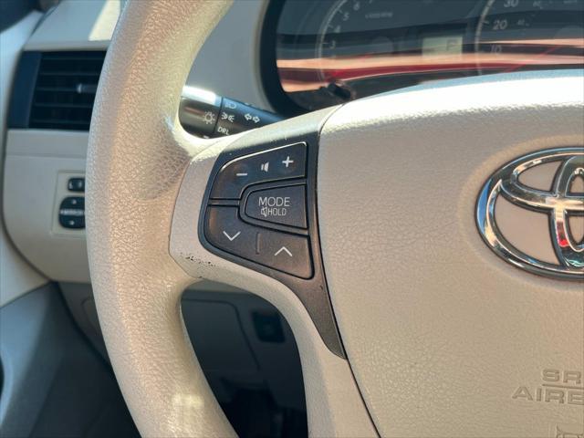 used 2012 Toyota Sienna car
