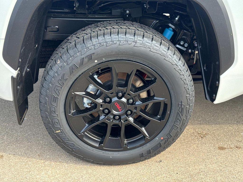 new 2025 Toyota Tundra Hybrid car, priced at $68,371
