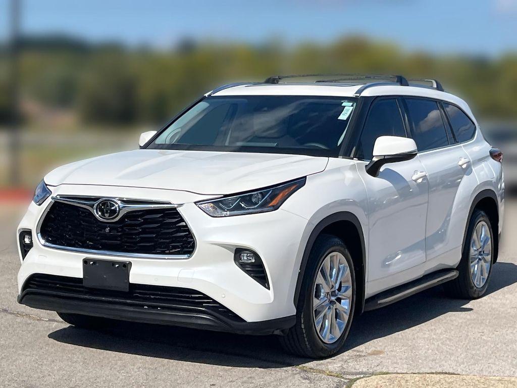 used 2021 Toyota Highlander car, priced at $37,796