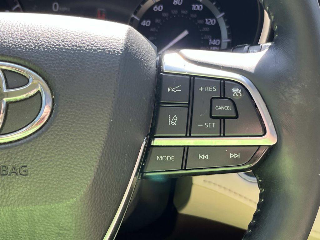 used 2021 Toyota Highlander car, priced at $37,796