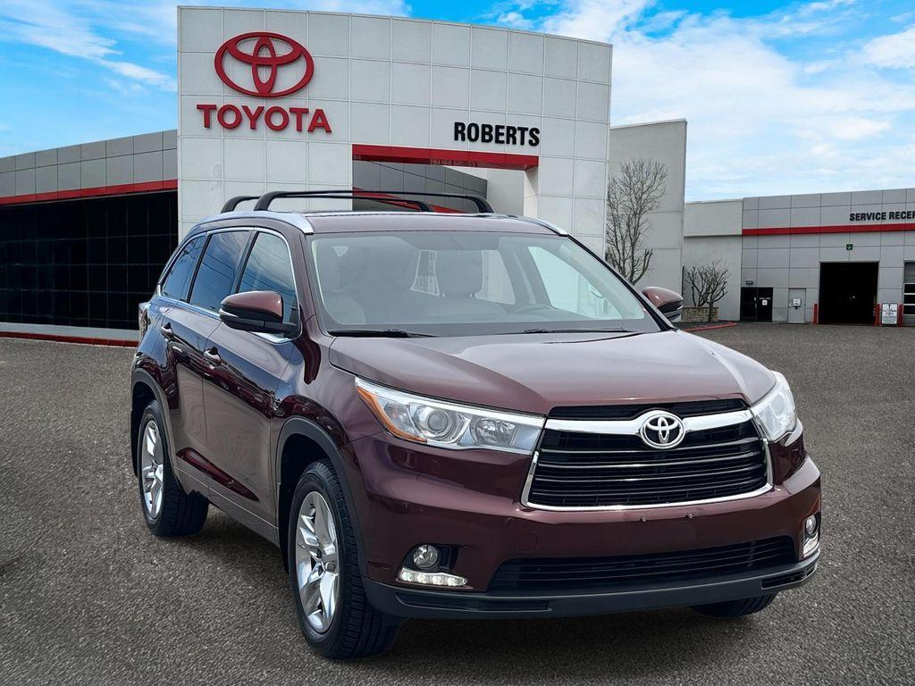 used 2015 Toyota Highlander car, priced at $18,114