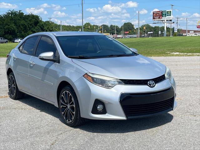 used 2016 Toyota Corolla car