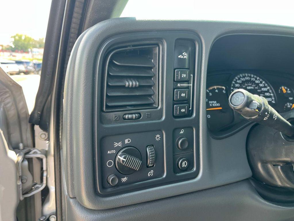 used 2005 Chevrolet Silverado 2500 car, priced at $23,990