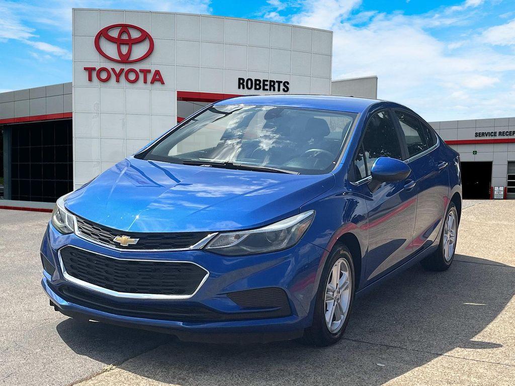 used 2017 Chevrolet Cruze car, priced at $8,900