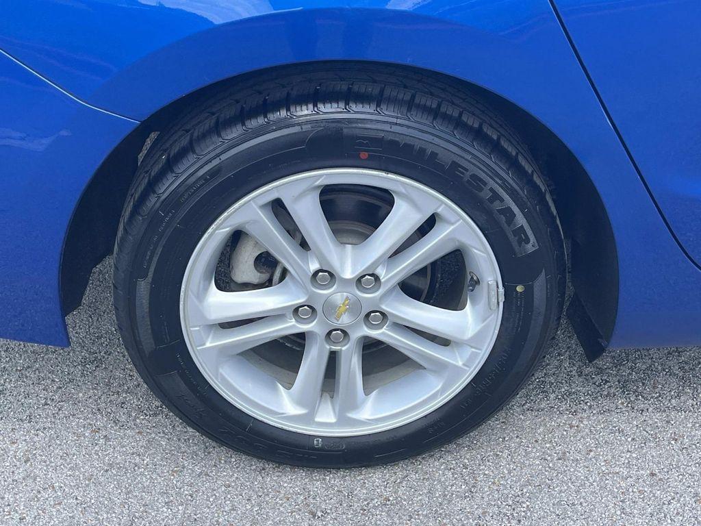 used 2017 Chevrolet Cruze car, priced at $8,900
