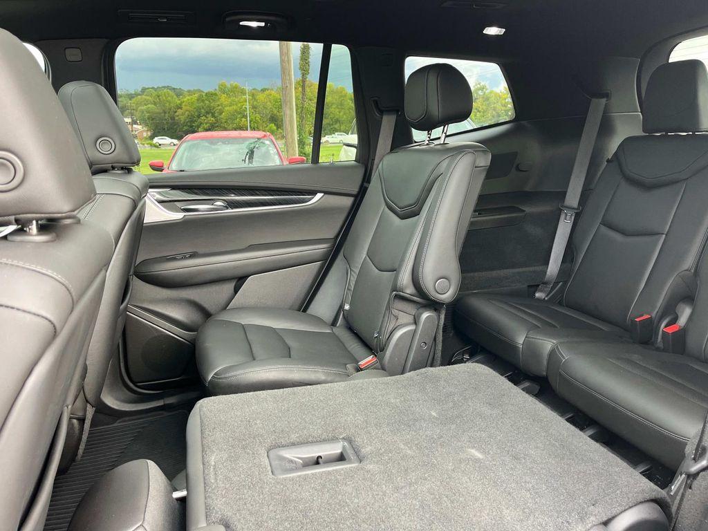 used 2020 Cadillac XT6 car, priced at $30,399