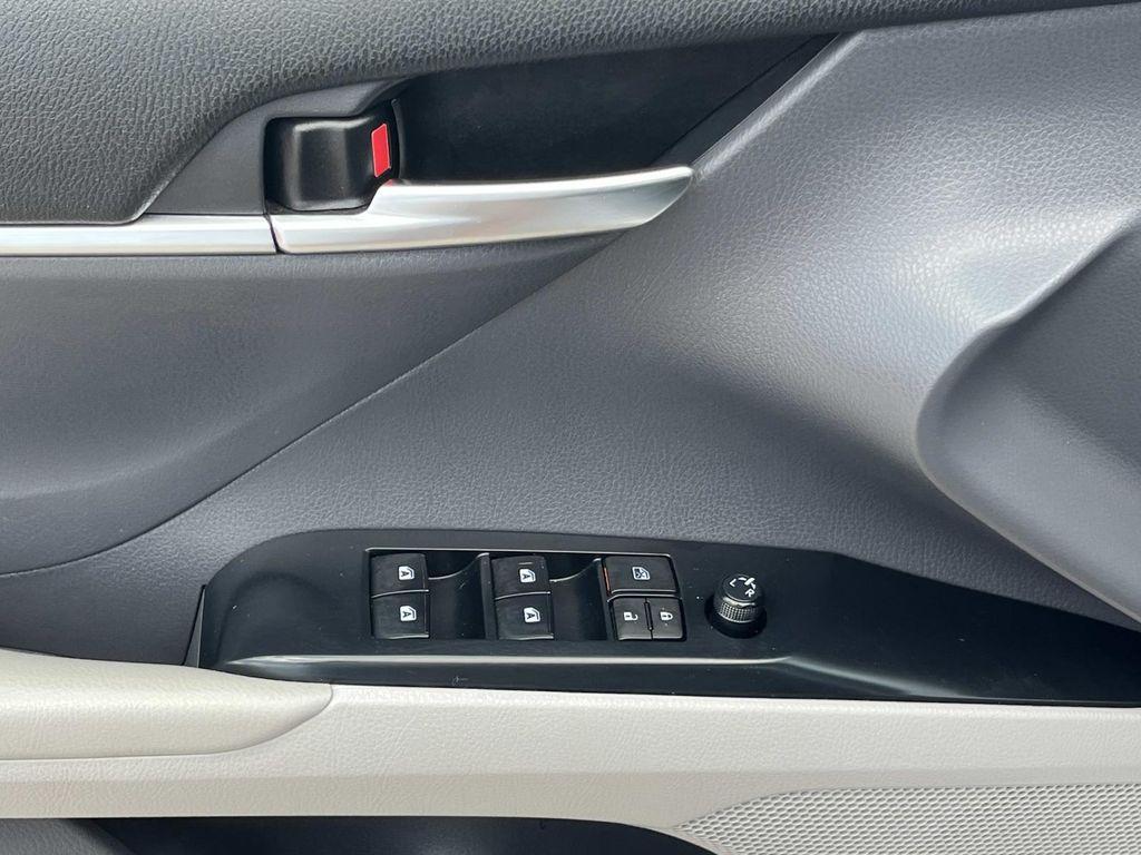 used 2019 Toyota Camry Hybrid car, priced at $23,110
