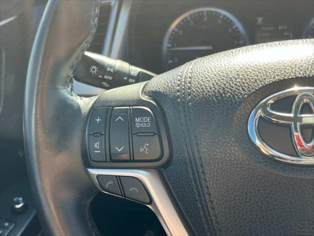 used 2018 Toyota Highlander car, priced at $25,900