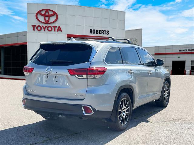 used 2018 Toyota Highlander car, priced at $25,900