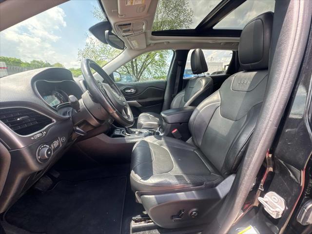 used 2020 Jeep Cherokee car, priced at $15,999