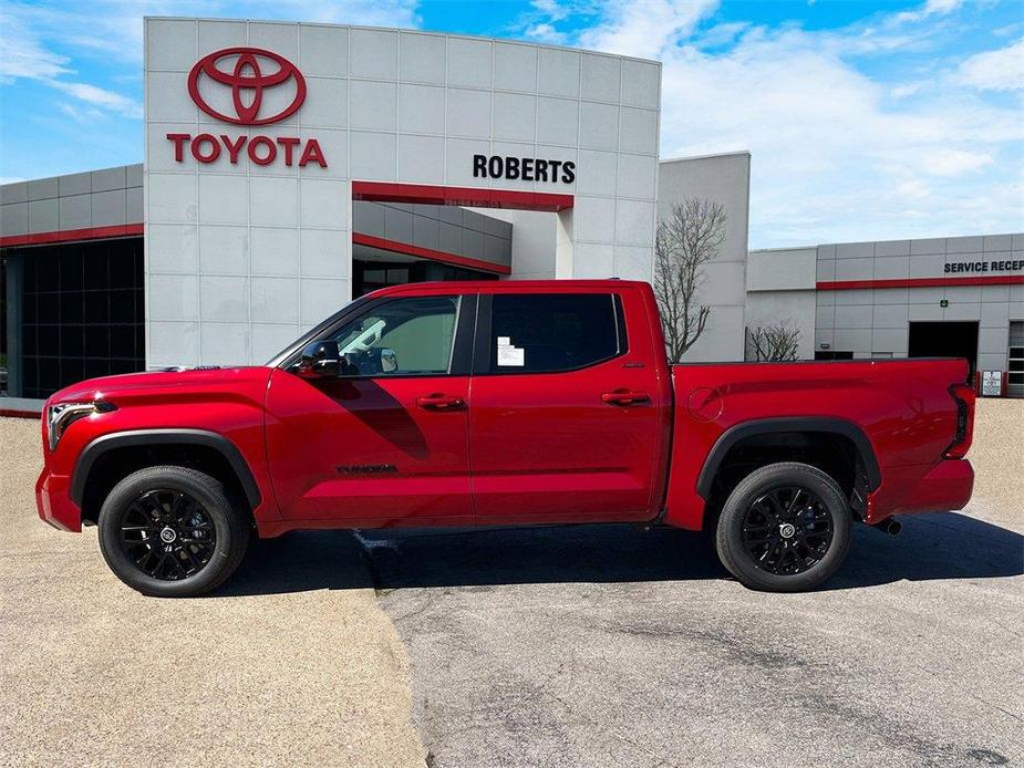 new 2024 Toyota Tundra Hybrid car, priced at $62,278