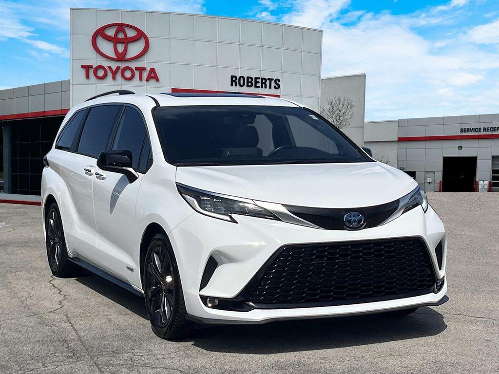 used 2021 Toyota Sienna car, priced at $37,958