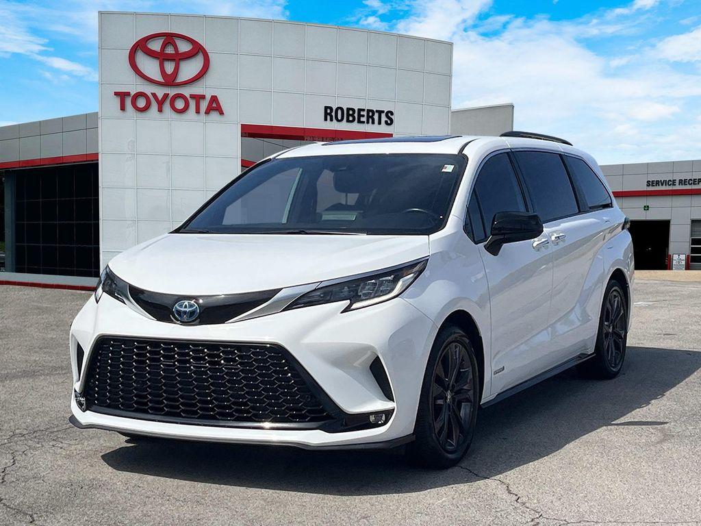 used 2021 Toyota Sienna car, priced at $37,958