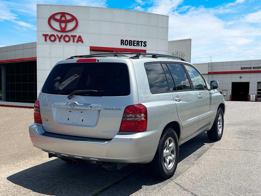used 2003 Toyota Highlander car, priced at $6,000